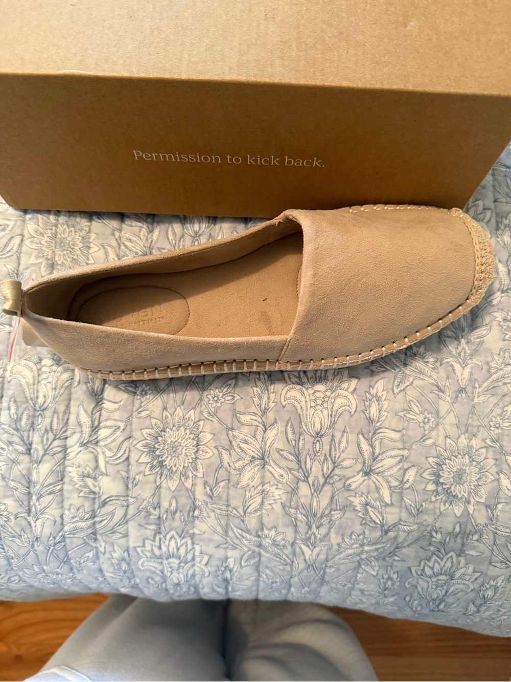 Linen-Tie Espadrille Platform in Beige - Picture 4 of 9